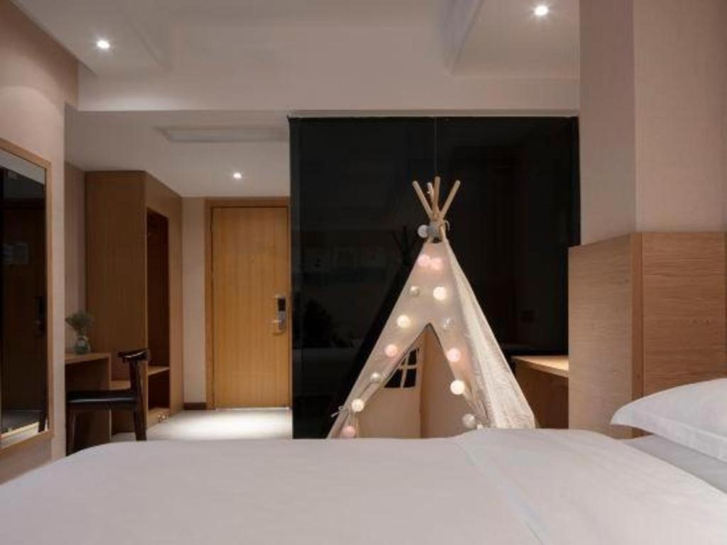 T Social Hotel Guangzhou Railway Station Branch Extérieur photo