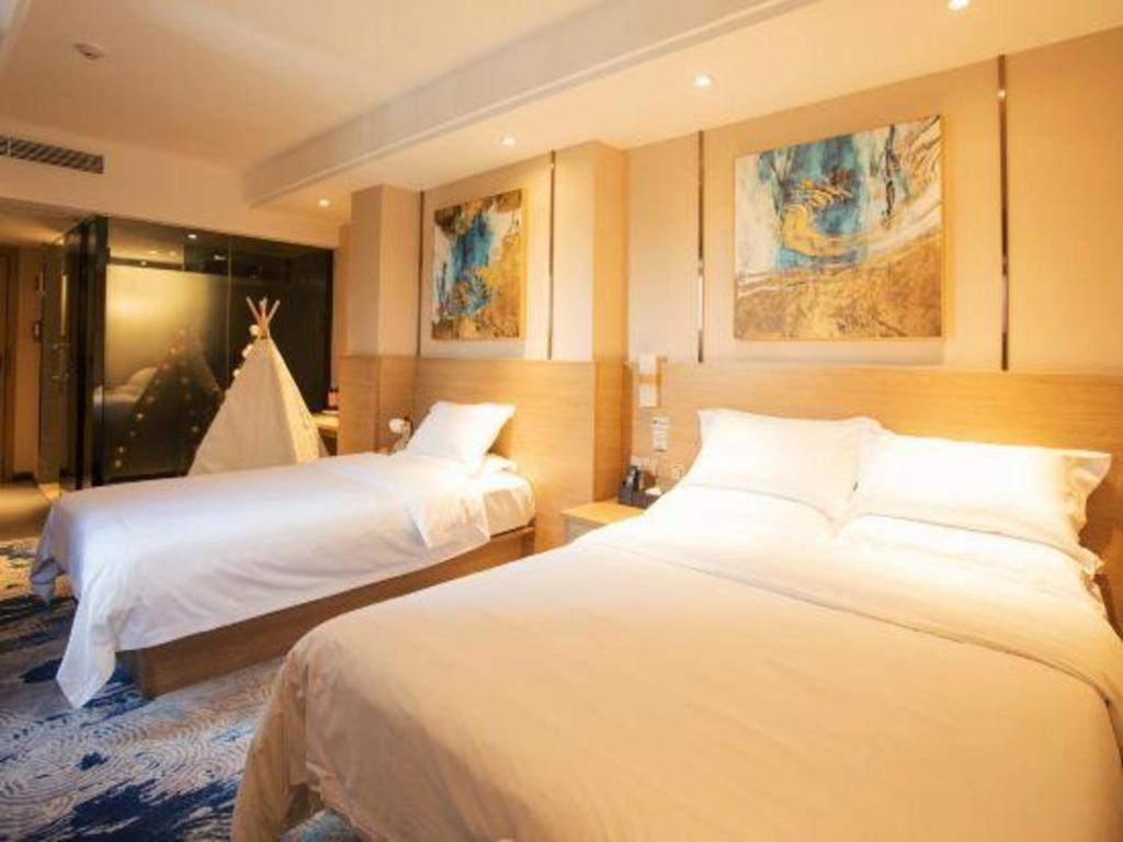 T Social Hotel Guangzhou Railway Station Branch Extérieur photo