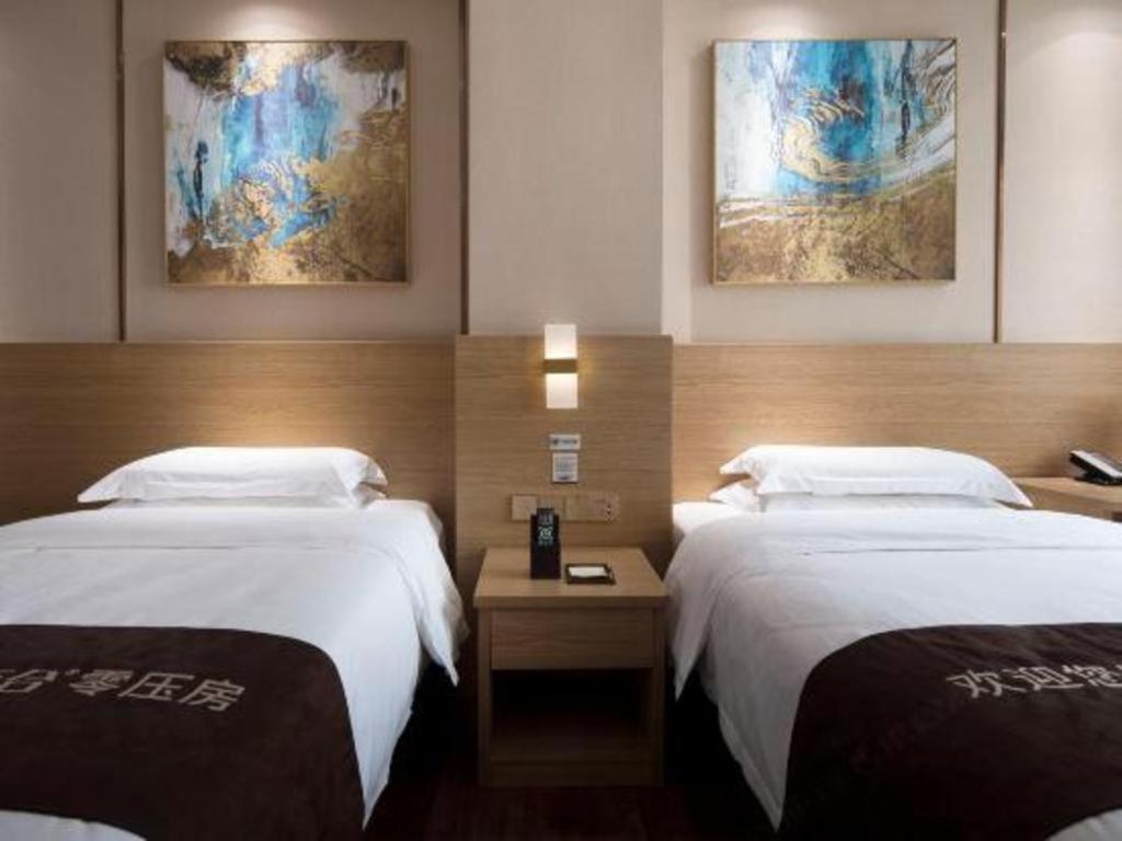 T Social Hotel Guangzhou Railway Station Branch Extérieur photo